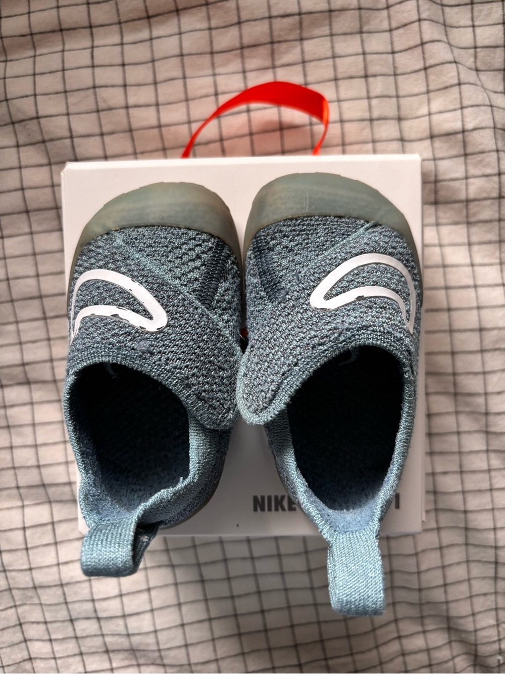 Nike Swoosh 1’s size 5C